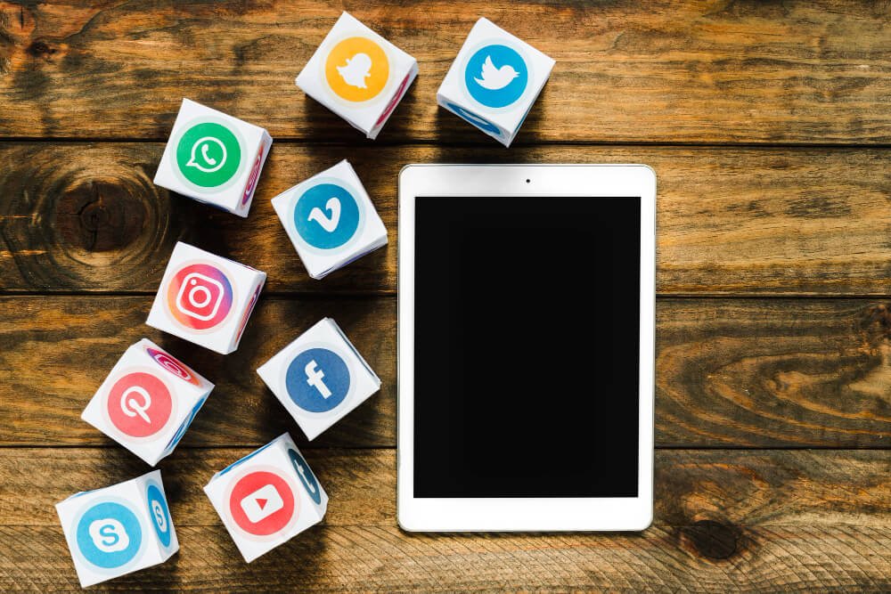 healthcare social media