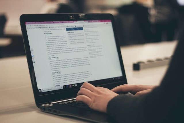 Team running a weekly content and citation optimization cycle